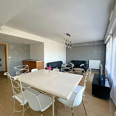 Spacieux Au Cœur De Berck-plage Avec Balcon Et Parking - Fr-1-646-82